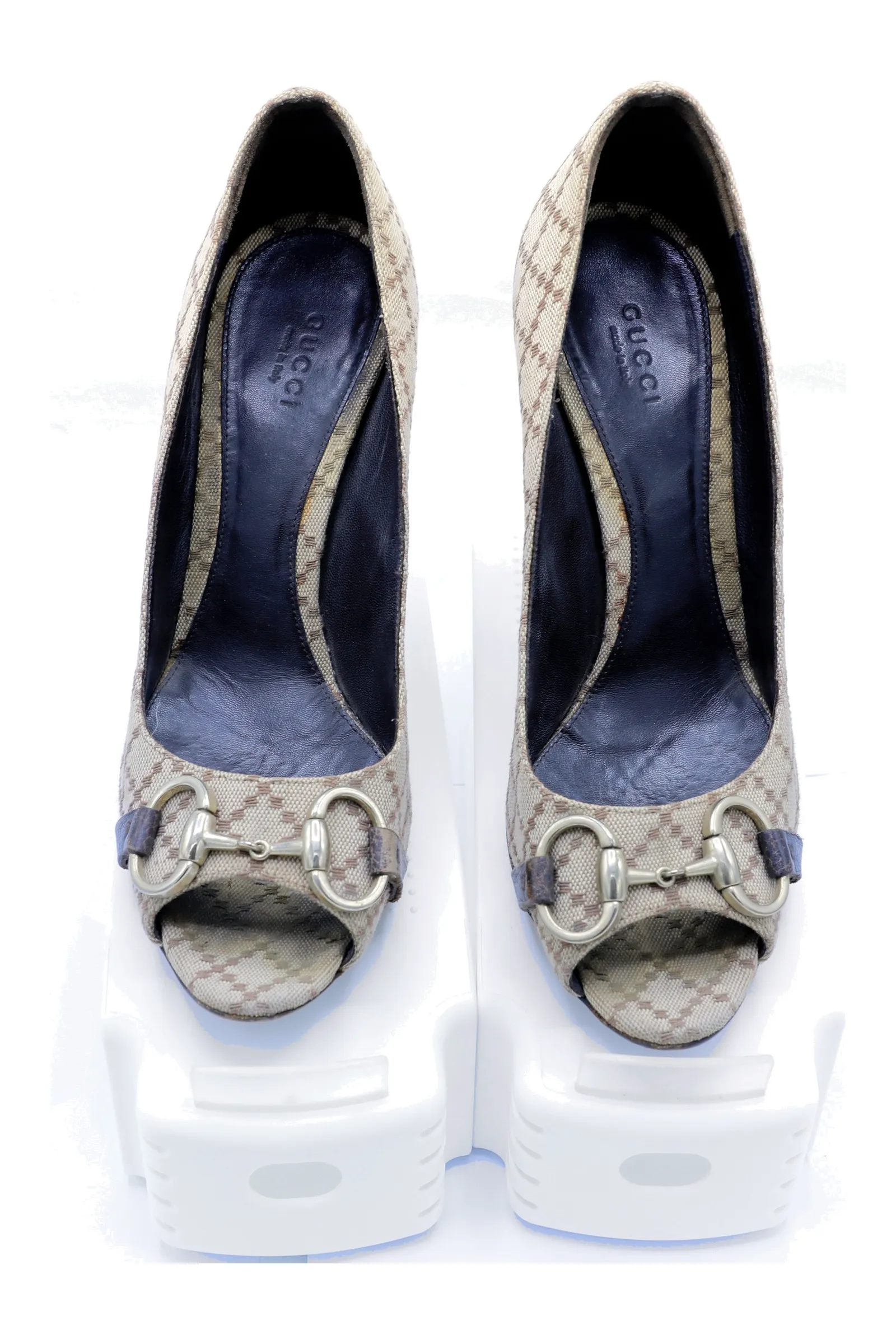 Gucci Beige Monogram Pumps